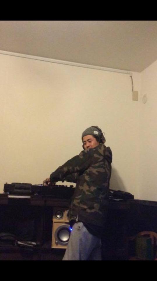 NowLoading...