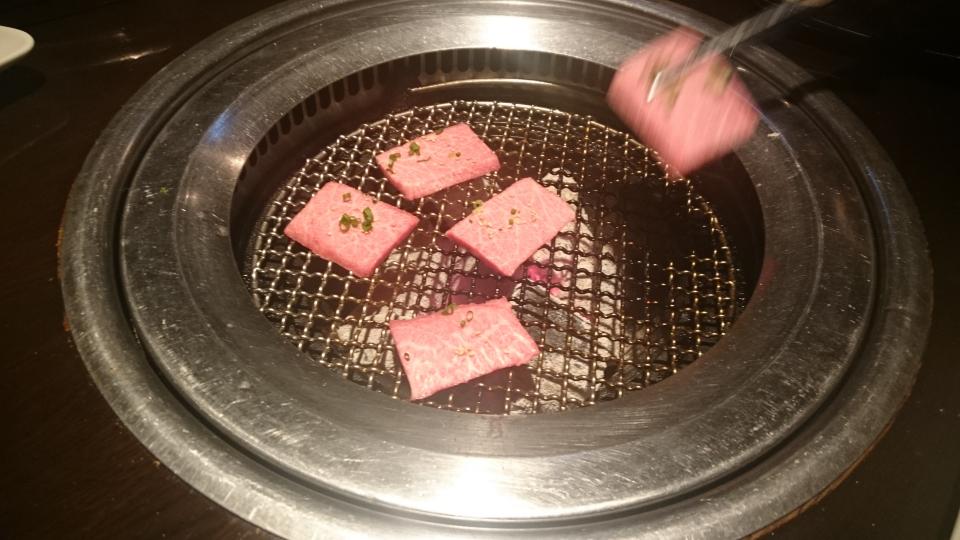 NowLoading...