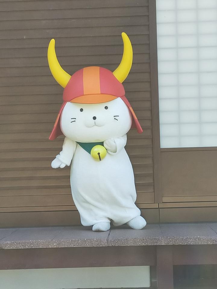 NowLoading...