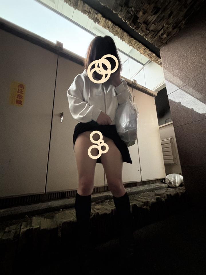 NowLoading...